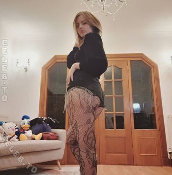 Private Leaked Suzy lu exclusive onlyfans photos 2026