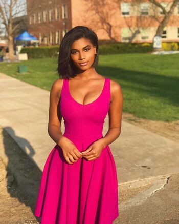 Private Leaked Taylorrooks exclusive onlyfans photos 2026