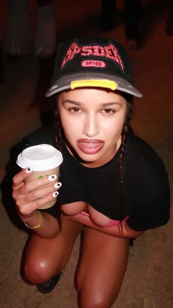 Tommy Genesis