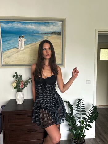 Private Leaked Toni thy exclusive onlyfans photos 2026