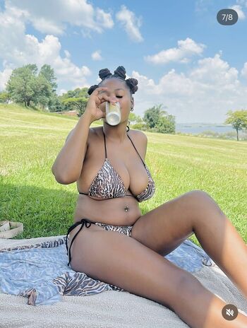 Toya_asaa