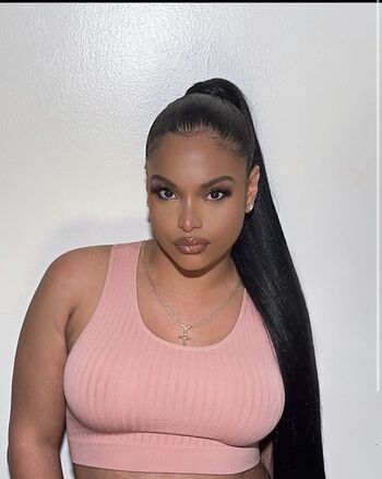 Private Leaked Ts beauty monroe exclusive onlyfans photos 2026