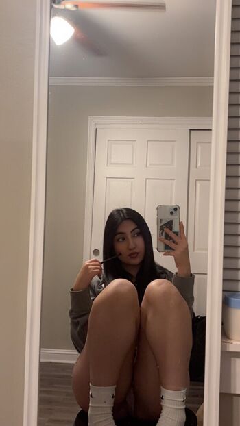 Private Leaked Uhlexis exclusive onlyfans photos 2026