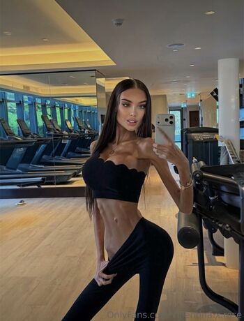 Private Leaked Valentina melis exclusive onlyfans photos 2026