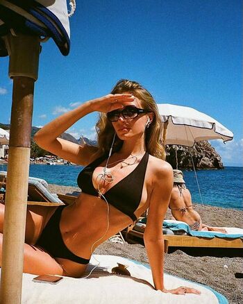 Private Leaked Veronica kelegian exclusive onlyfans photos 2026