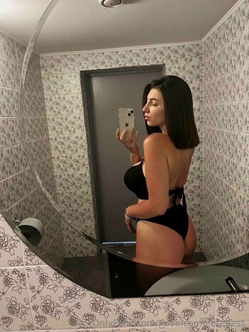 Private Leaked Vikaa vika love exclusive onlyfans photos 2026