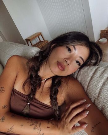 Vivian Marie Wong