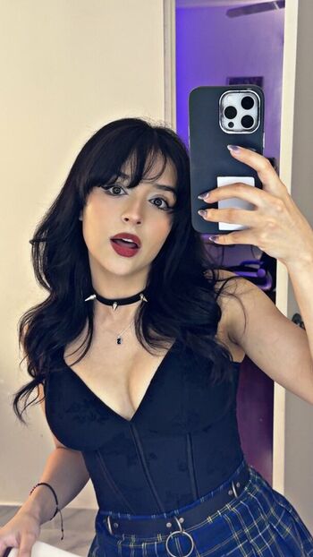 Private Leaked Wekasuwi exclusive onlyfans photos 2026