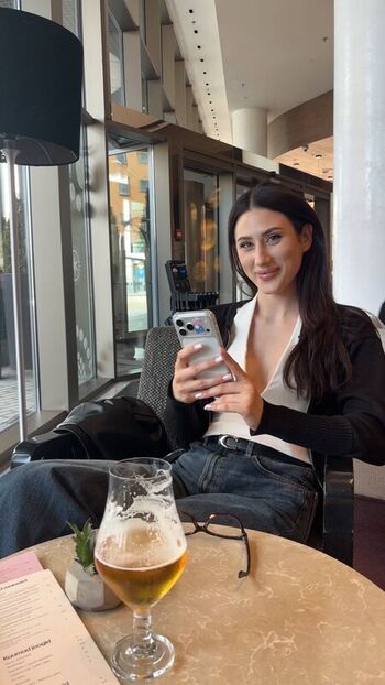 Private Leaked Emily bellexx/ exclusive onlyfans photos 2026
