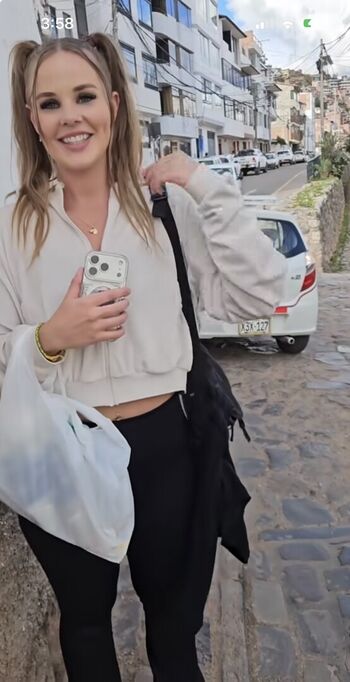 Private Leaked Sophie thatcher/ exclusive onlyfans photos 2026
