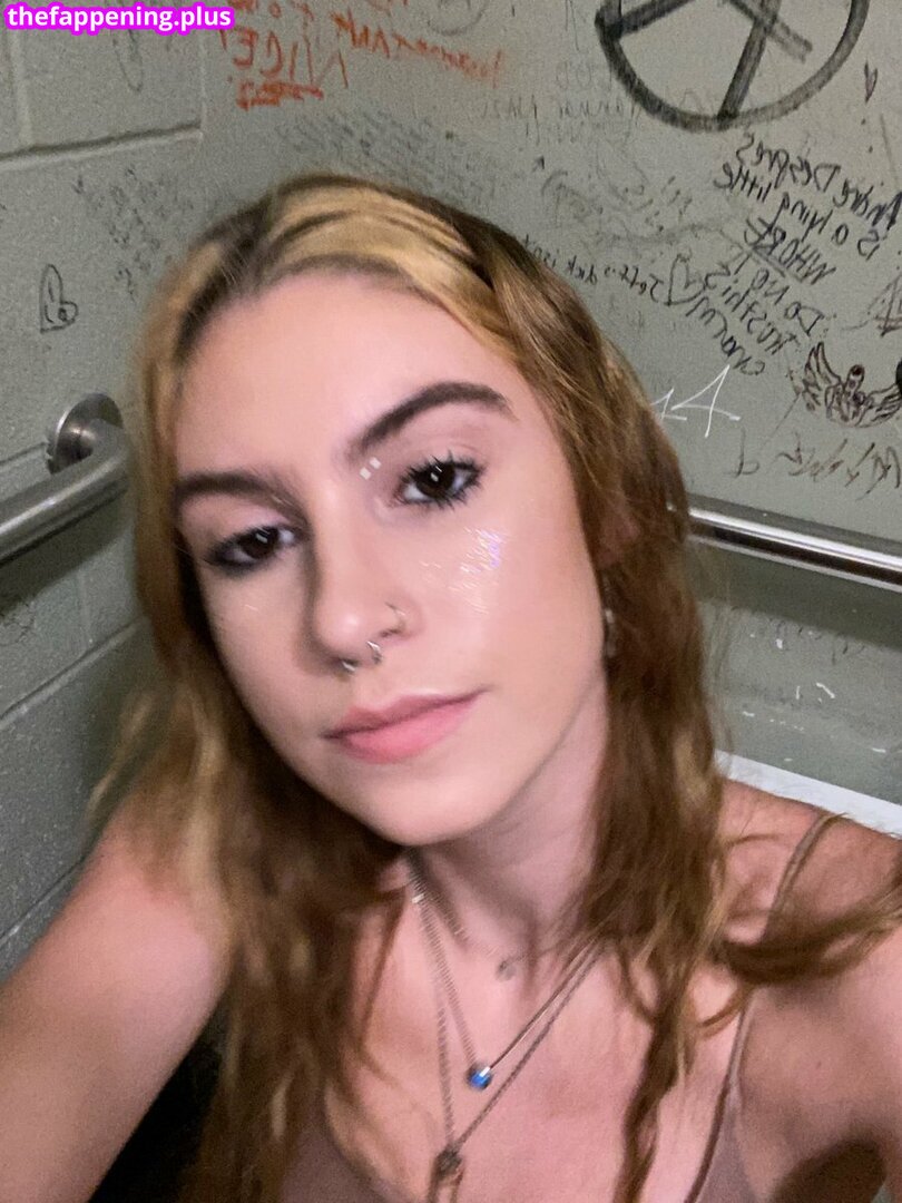 Emily Bowman / itsjosie.x / xxjosie / xxjosie_ Photo OnlyFans Nu #54