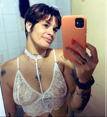 Yanina Laga