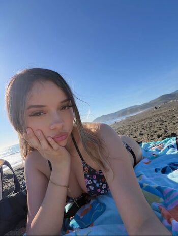 Private Leaked Yessseeeniiaa exclusive onlyfans photos 2026