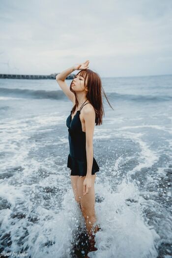 Private Leaked Yiyi exclusive onlyfans photos 2026