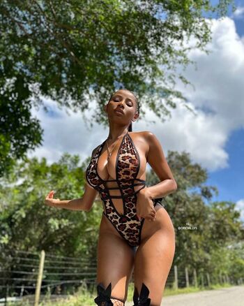 Private Leaked Yoelys correa exclusive onlyfans photos 2026
