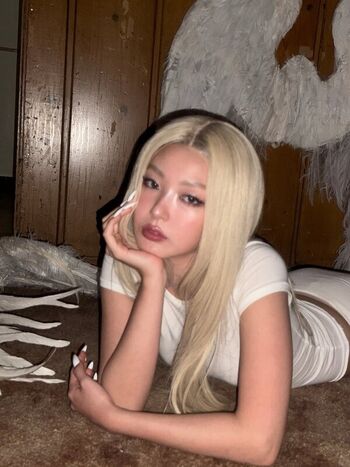 Private Leaked Yoonchae exclusive onlyfans photos 2026