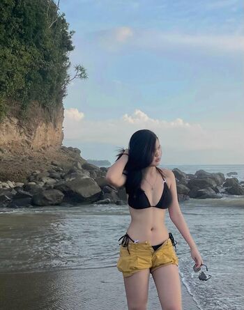 Private Leaked Yuri gen exclusive onlyfans photos 2026