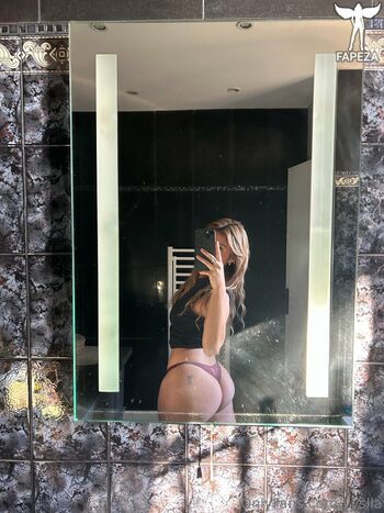 Private Leaked Yvslla exclusive onlyfans photos 2026