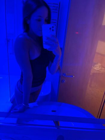 Private Leaked Zari lugano page exclusive onlyfans photos 2026