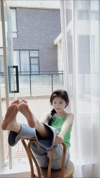 Private Leaked Zhang ruonan exclusive onlyfans photos 2026