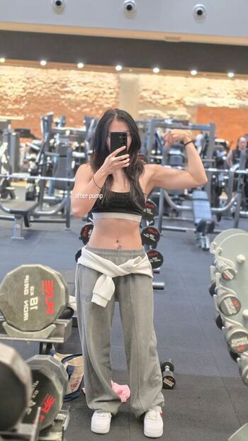 Private Leaked Zumi exclusive onlyfans photos 2026